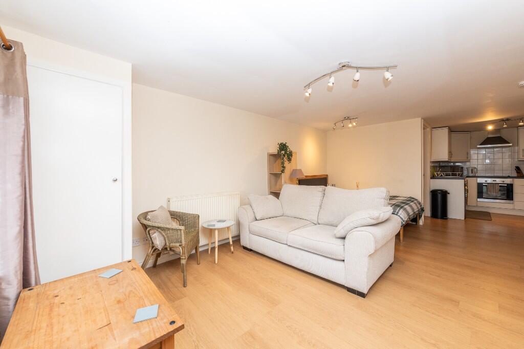 Additional image 5 of Victoria Road, Aberdeen, Aberdeenshire, AB11