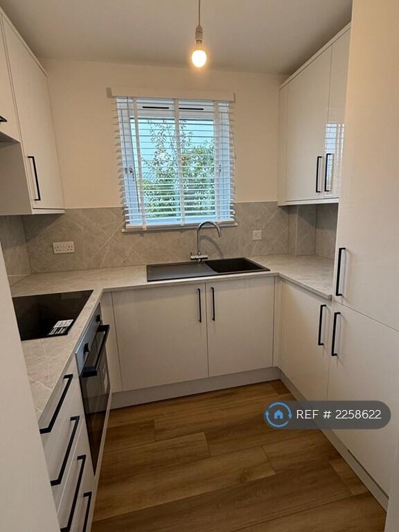 Additional image 11 of Headland Court, Aberdeen, AB10