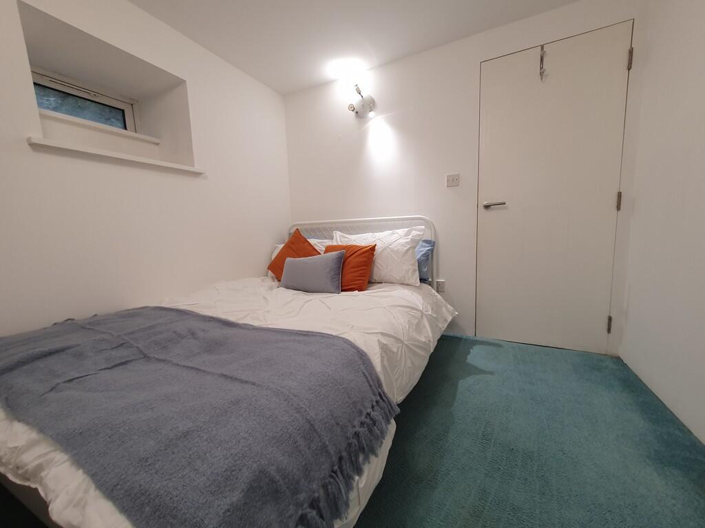 Additional image 10 of Crown Street Flat B, Aberdeen