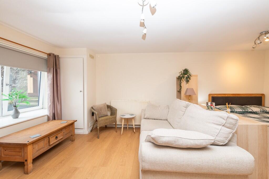 Additional image 4 of Victoria Road, Aberdeen, Aberdeenshire, AB11