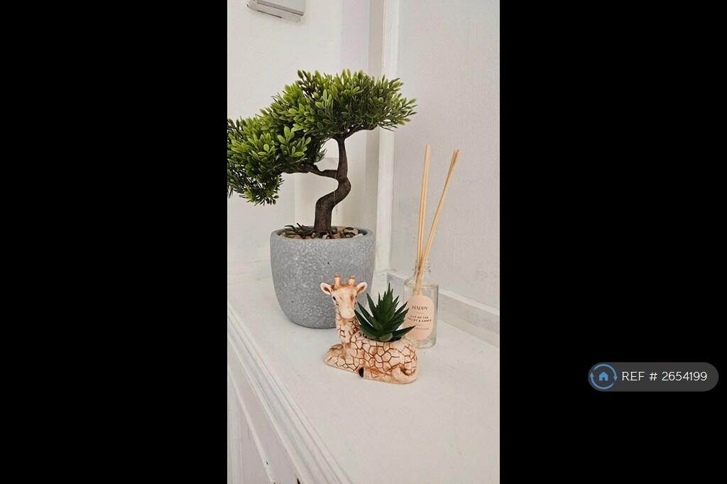 Additional image 8 of Arnage Crescent, Aberdeen, AB16