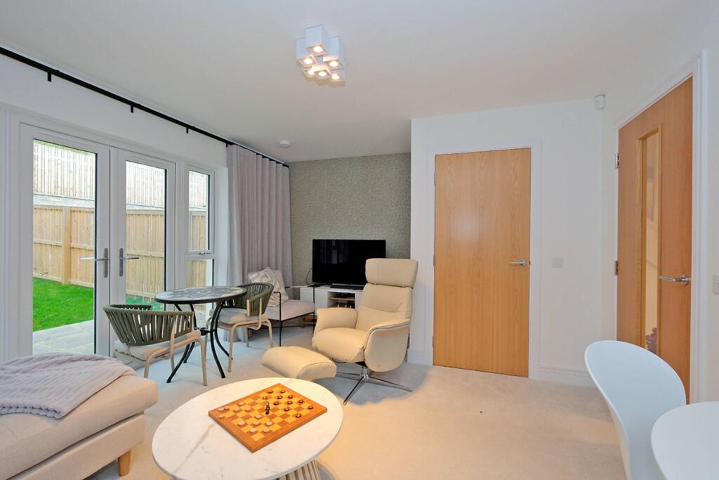 Additional image 18 of 5 Forest View Road, Cults, Aberdeen, AB15 9FQ