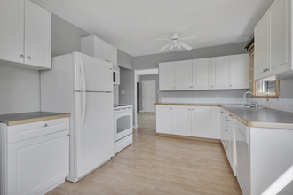 Additional image 5 of 4504 46 Street