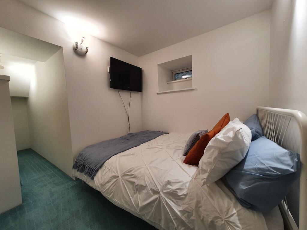 Additional image 11 of Crown Street Flat B, Aberdeen