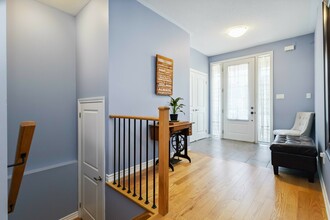 Additional image 4 of 14 Hennessey Cres
