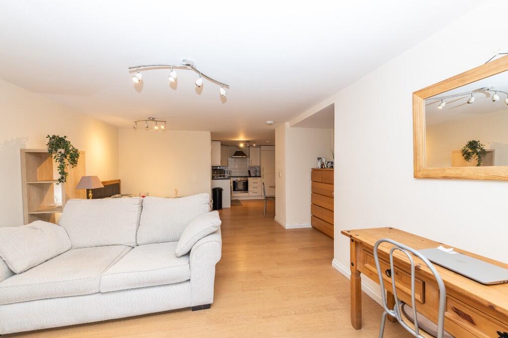 Additional image 7 of Victoria Road, Aberdeen, Aberdeenshire, AB11