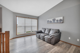 房产图片 4 - 6407 60街道近道