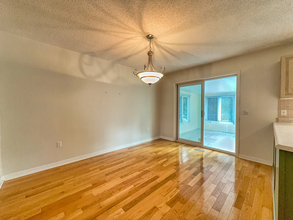 Additional image 4 of 39 White Bark Way