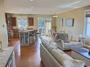 Additional image 4 of 403 Brock St