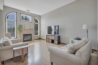 Additional image 4 of 1 Laurel Road