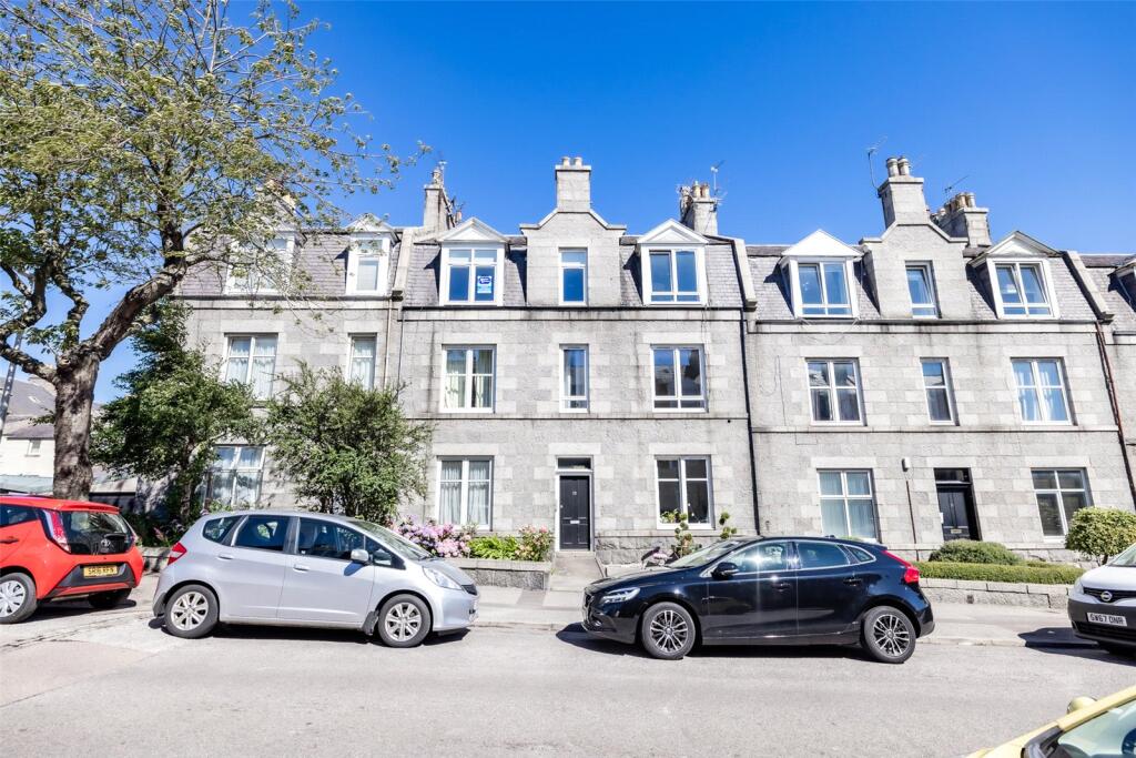 Pitstruan Place, Aberdeen, AB10