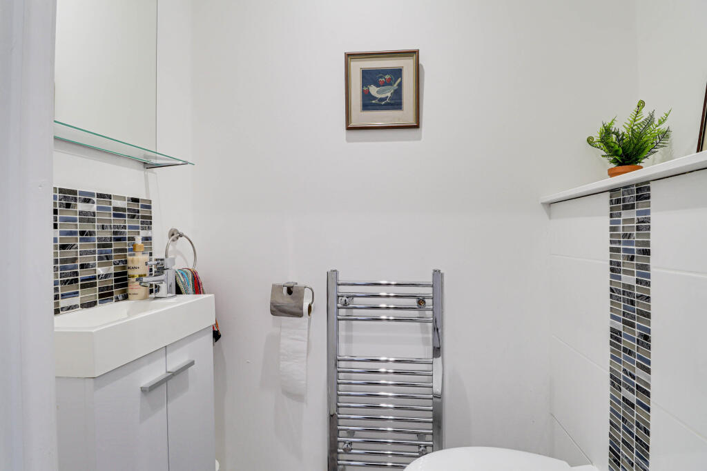 Additional image 10 of Laburnum Grove, Chiswell Green, St Albans, AL2