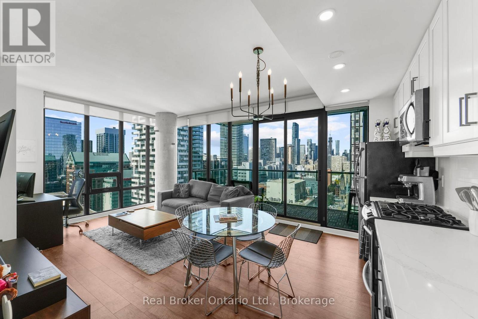 Primary image of 2902 - 33 LOMBARD STREET|Toronto (Church-Yonge Corridor), Ontario M5C3H8