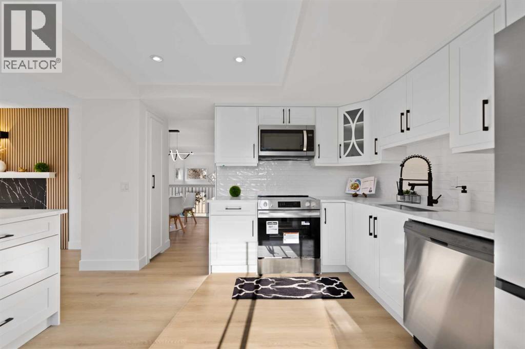 Property image for 26 Glamis Gardens SW|Calgary, Alberta T3E6S4