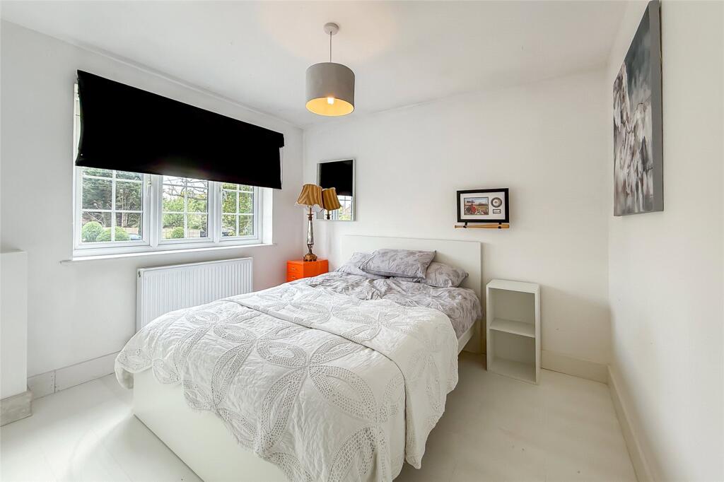 Additional image 8 of Park Street Lane, Park Street, St. Albans, Hertfordshire, AL2