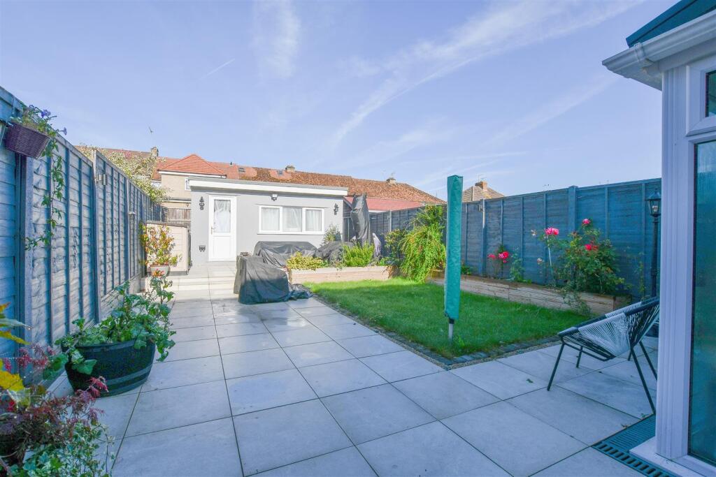 Additional image 5 of Kings Road, St. Albans