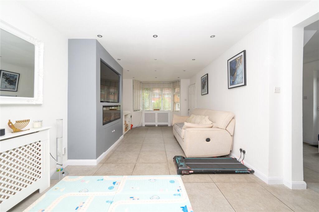 Additional image 4 of Claremont, Bricket Wood, St. Albans, Hertfordshire