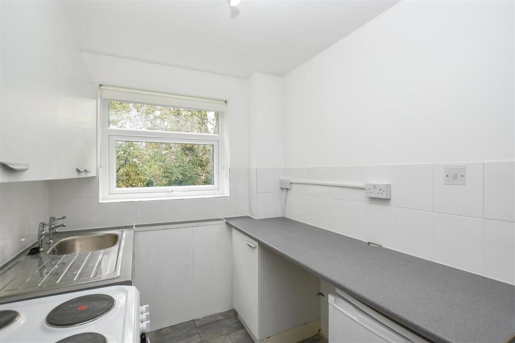 Additional image 5 of Lakeside Place, London Colney, St. Albans