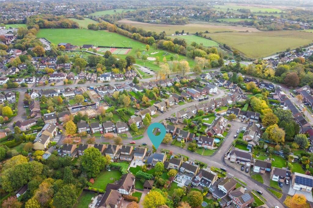 Additional image 13 of Farringford Close, St. Albans, Hertfordshire, AL2