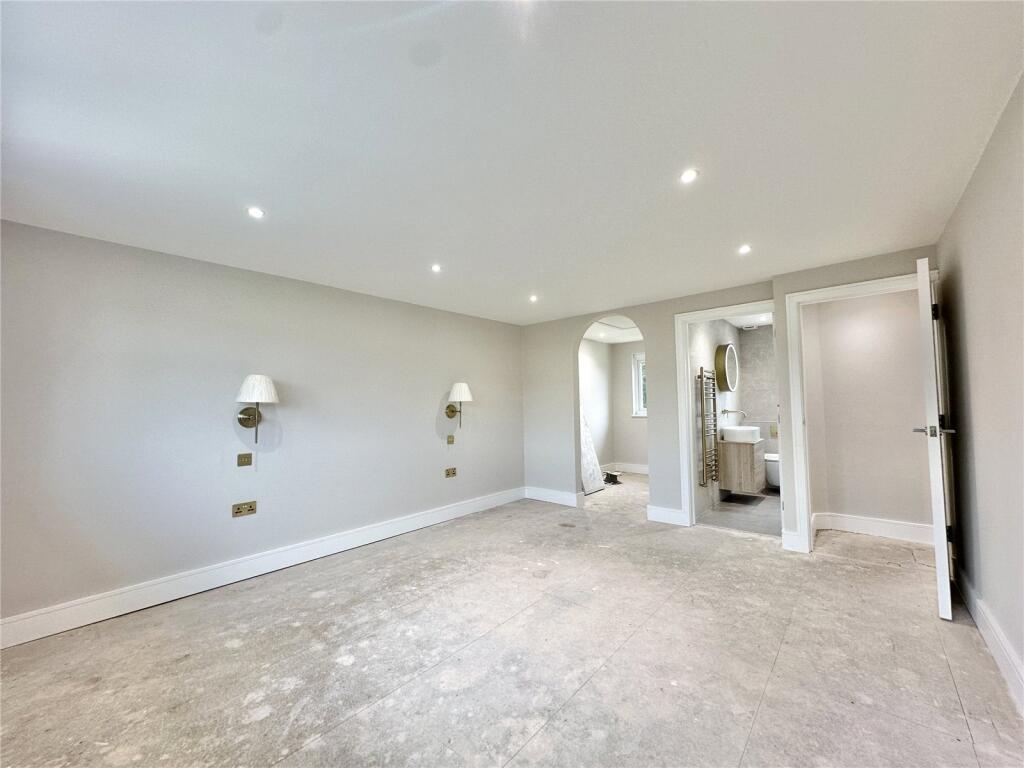 Additional image 14 of Wych Elms, Park Street, St. Albans, Hertfordshire, AL2