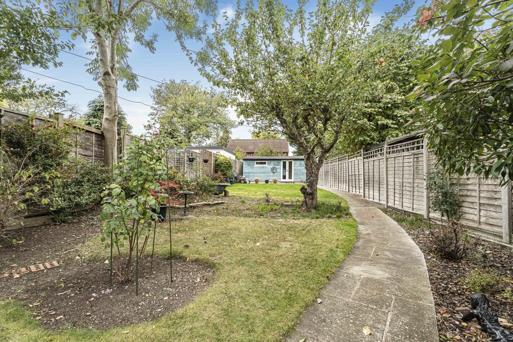 Additional image 29 of Penn Road, Park Street, St Albans, AL2