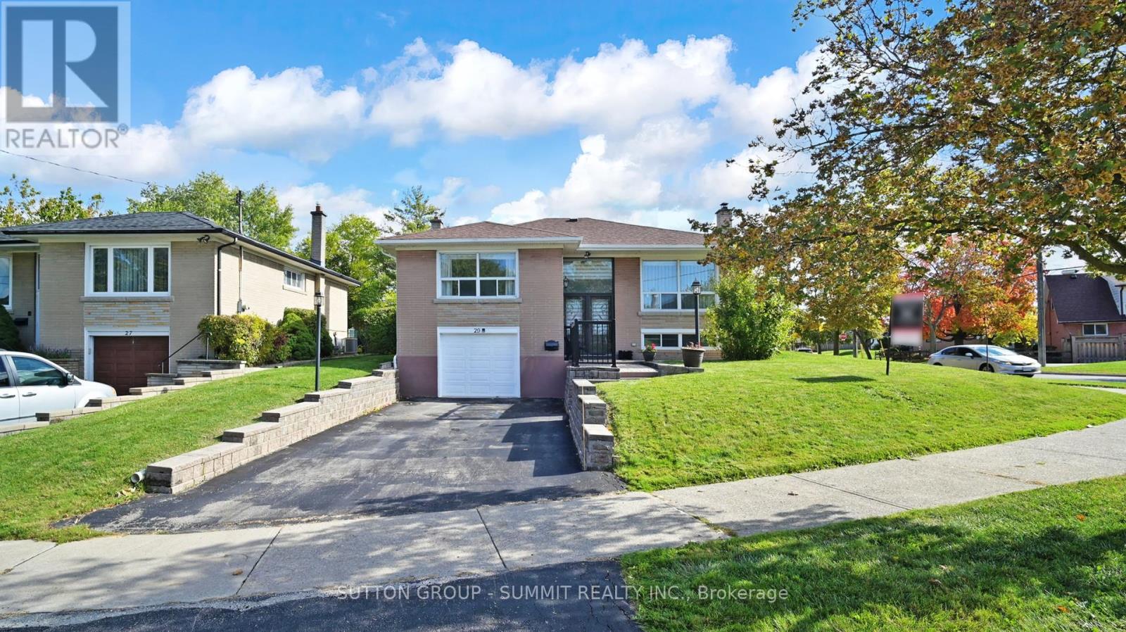 Property image for 29 FALLOWFIELD ROAD|Toronto (Rexdale-Kipling), Ontario M9W2W3