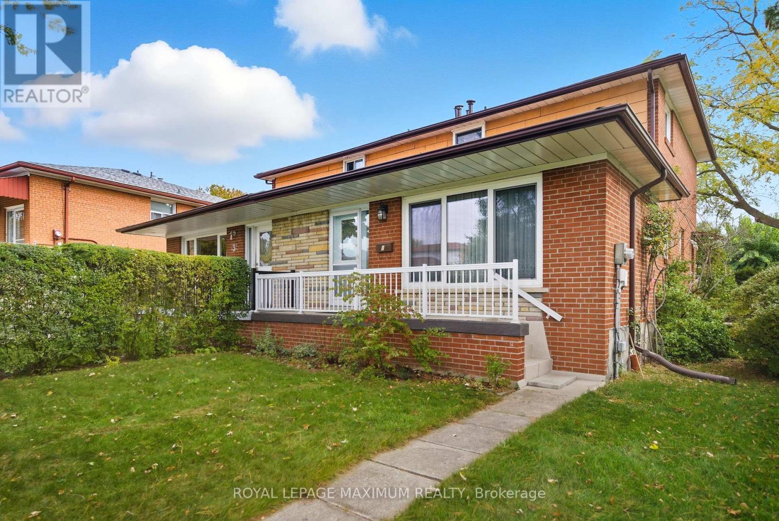 Property image for 1 RIVERTON DRIVE|Toronto (Humber Summit), Ontario M9L2N8