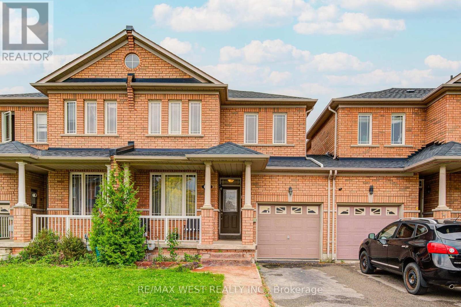 Property image for 12 EAGLEFIELD GATE|Brampton (Fletcher's Meadow), Ontario L7A3S2