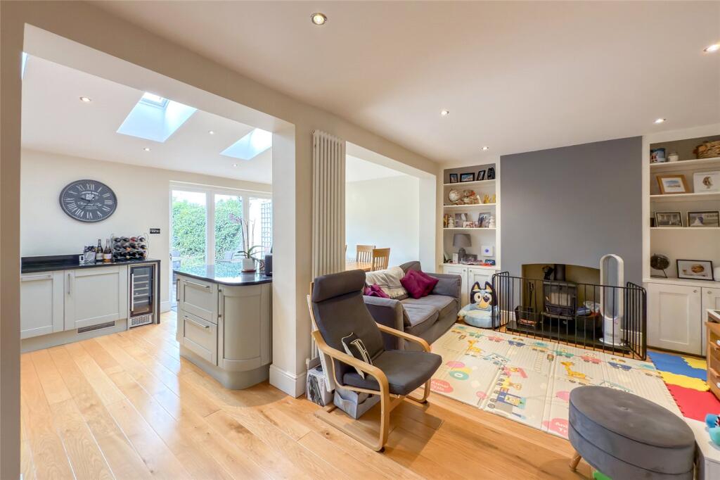Property image for Stanley Avenue, Chiswell Green, St. Albans, Hertfordshire, AL2
