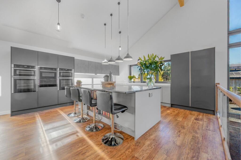 Additional image 6 of Haven Place, Park Street Lane, Park Street, St. Albans