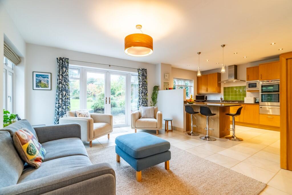Additional image 36 of Churchill Road, St. Albans, Hertfordshire, AL1