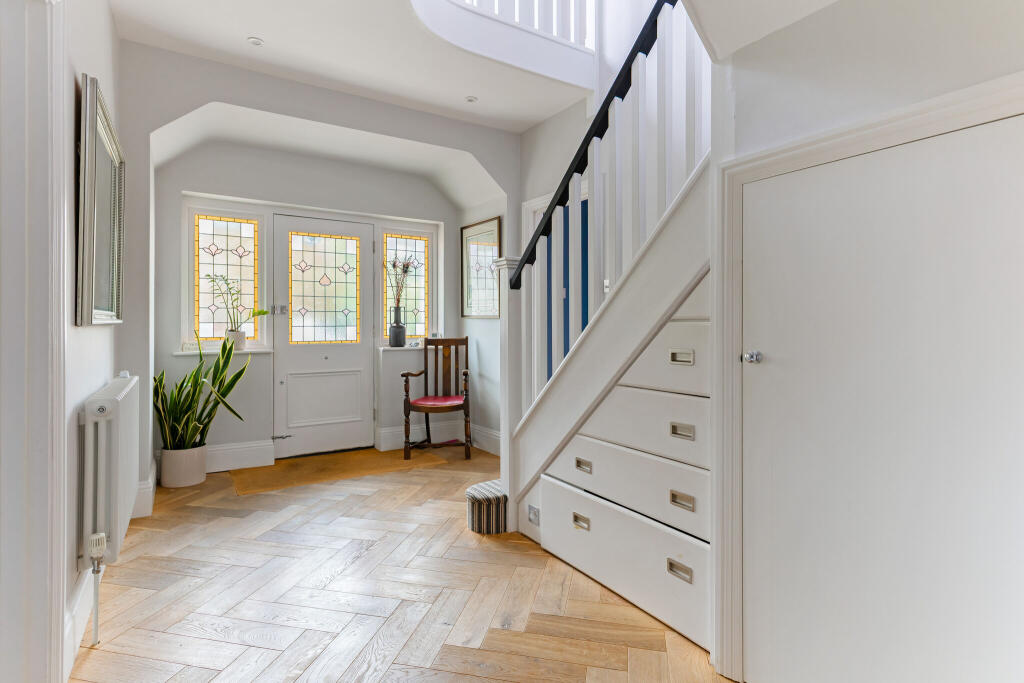 Additional image 8 of Battlefield Road, St. Albans, AL1