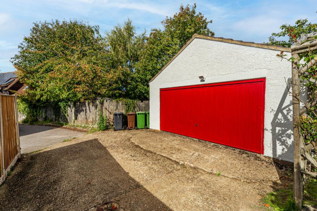 Additional image 19 of Watling Street, Park Street, St. Albans, Hertfordshire, AL2