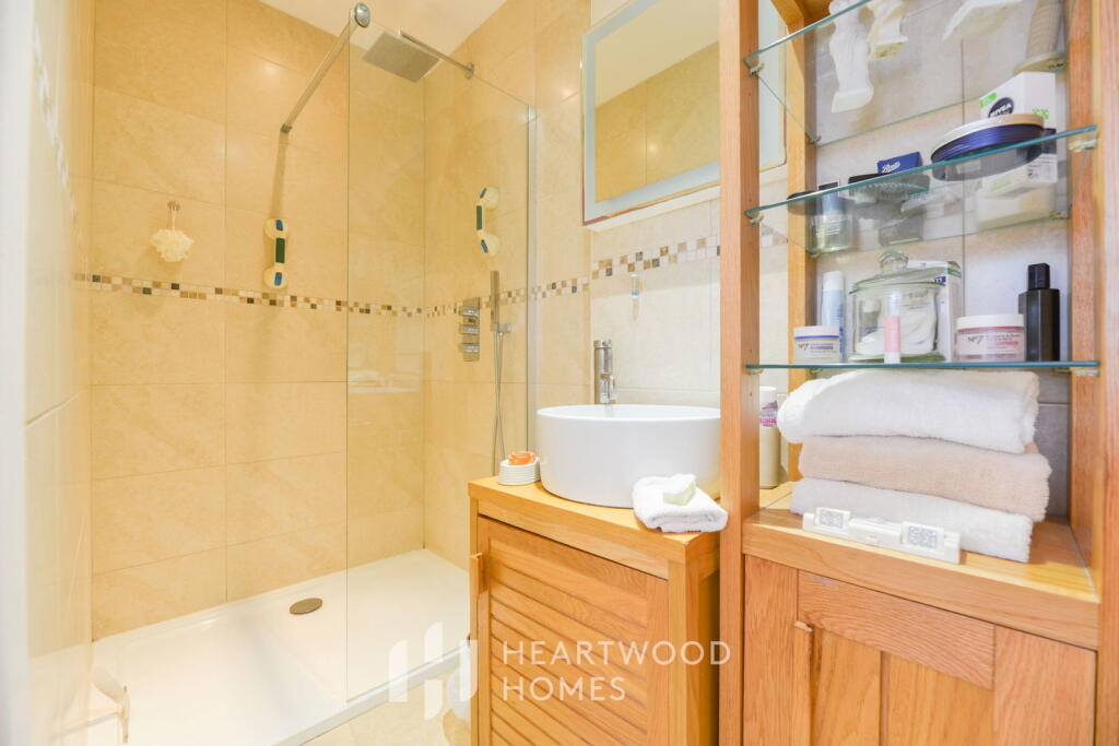 Additional image 16 of St. Vincent Drive, St. Albans, AL1 5SJ