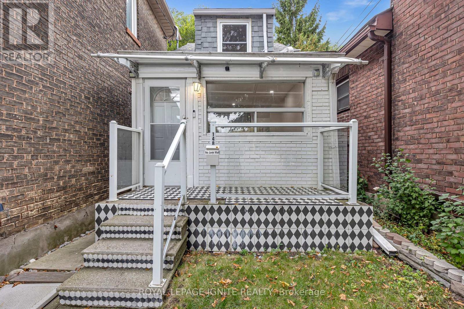 Property image for 148 BARRINGTON AVENUE|Toronto (Crescent Town), Ontario M4C4Z2