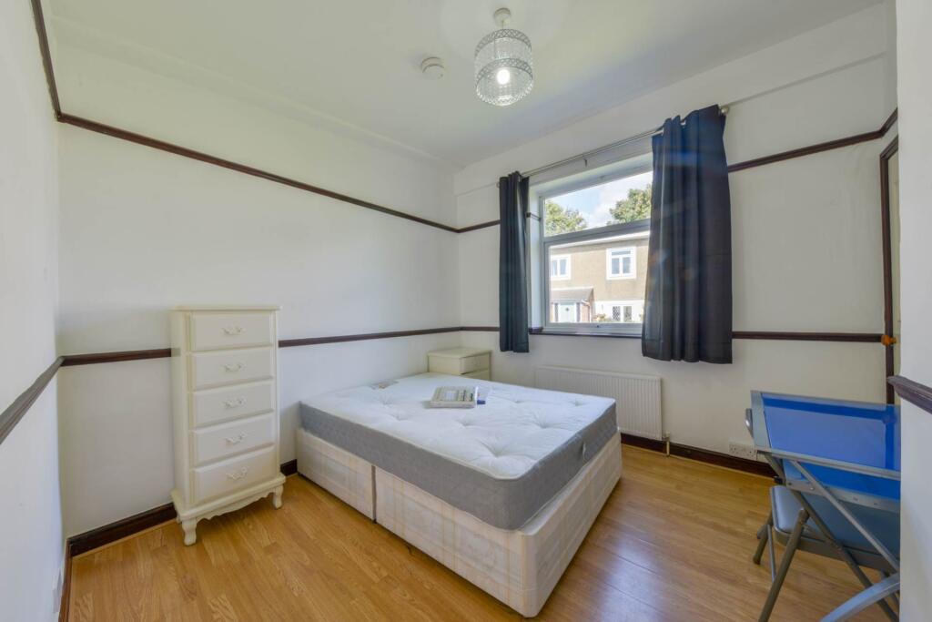 Additional image 6 of Willow Way, Hatfield