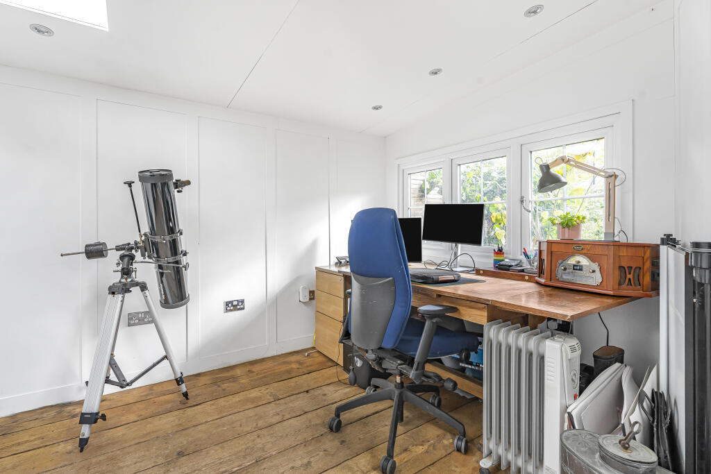 Additional image 16 of Ramsbury Road, St Albans, Hertfordshire, AL1