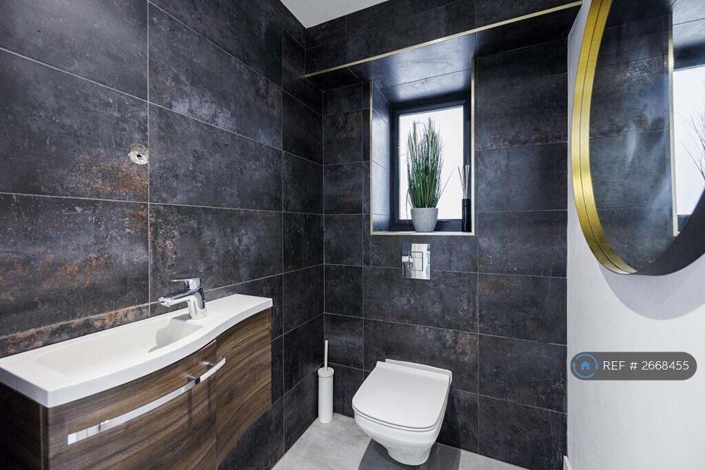 Additional image 22 of Charmouth Road, St. Albans, AL1