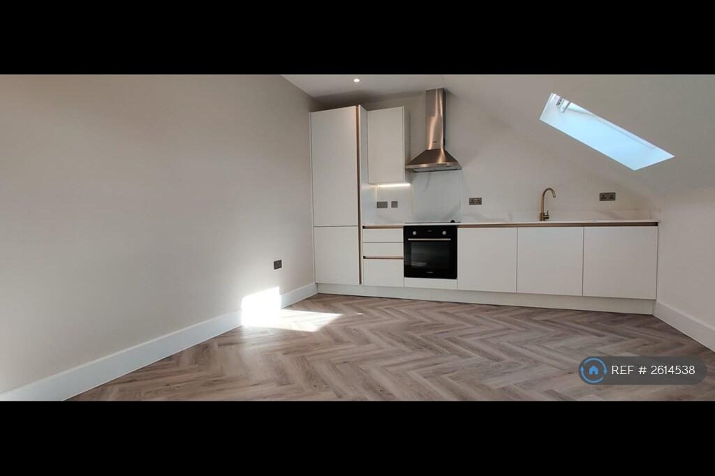 Additional image 10 of Hatfield Road, St Albans, AL1