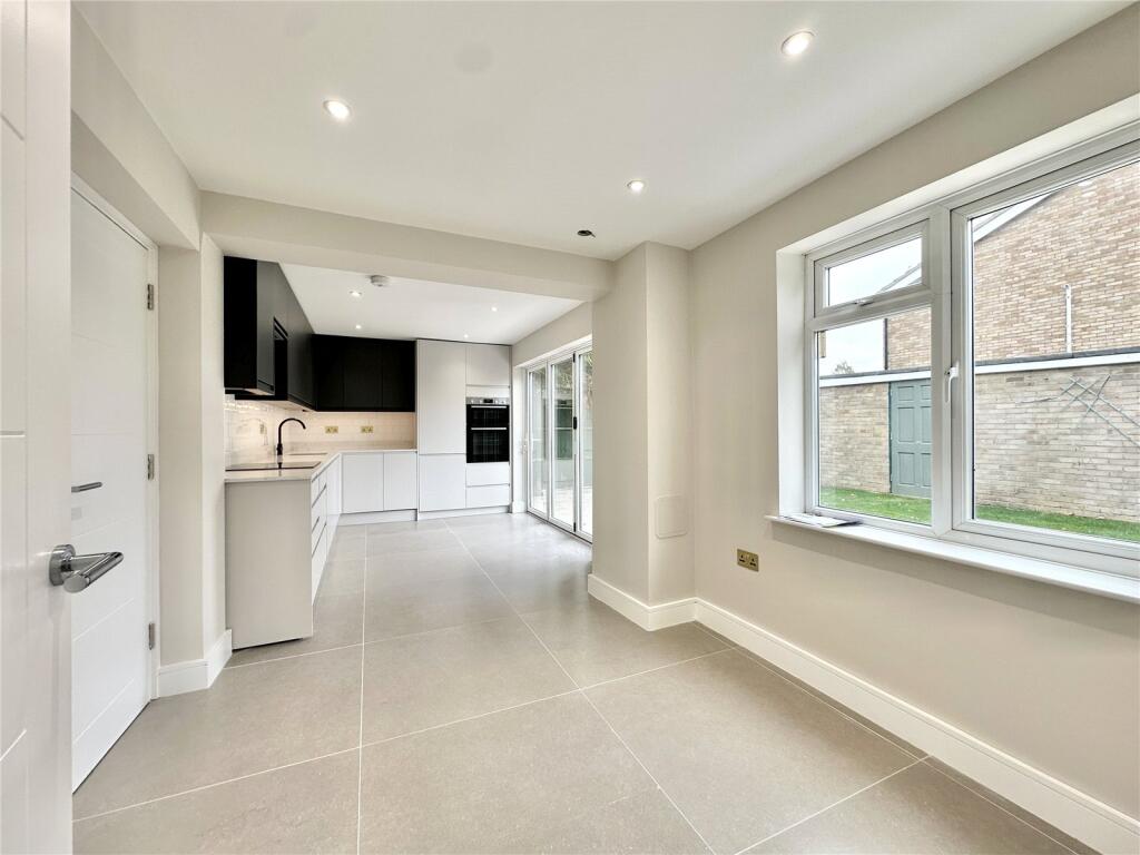 Additional image 5 of Wych Elms, Park Street, St. Albans, Hertfordshire, AL2