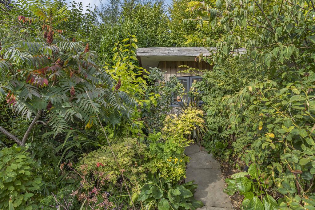 Additional image 14 of Ramsbury Road, St Albans, Hertfordshire, AL1