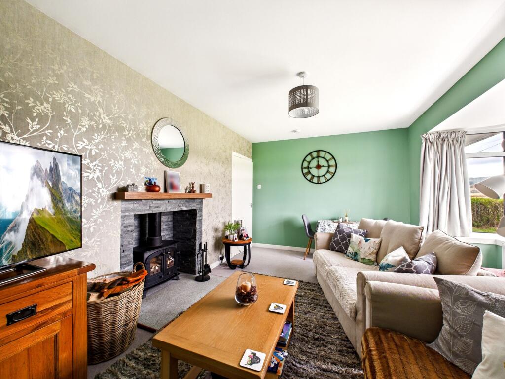 Additional image 20 of Tough, Alford, AB33