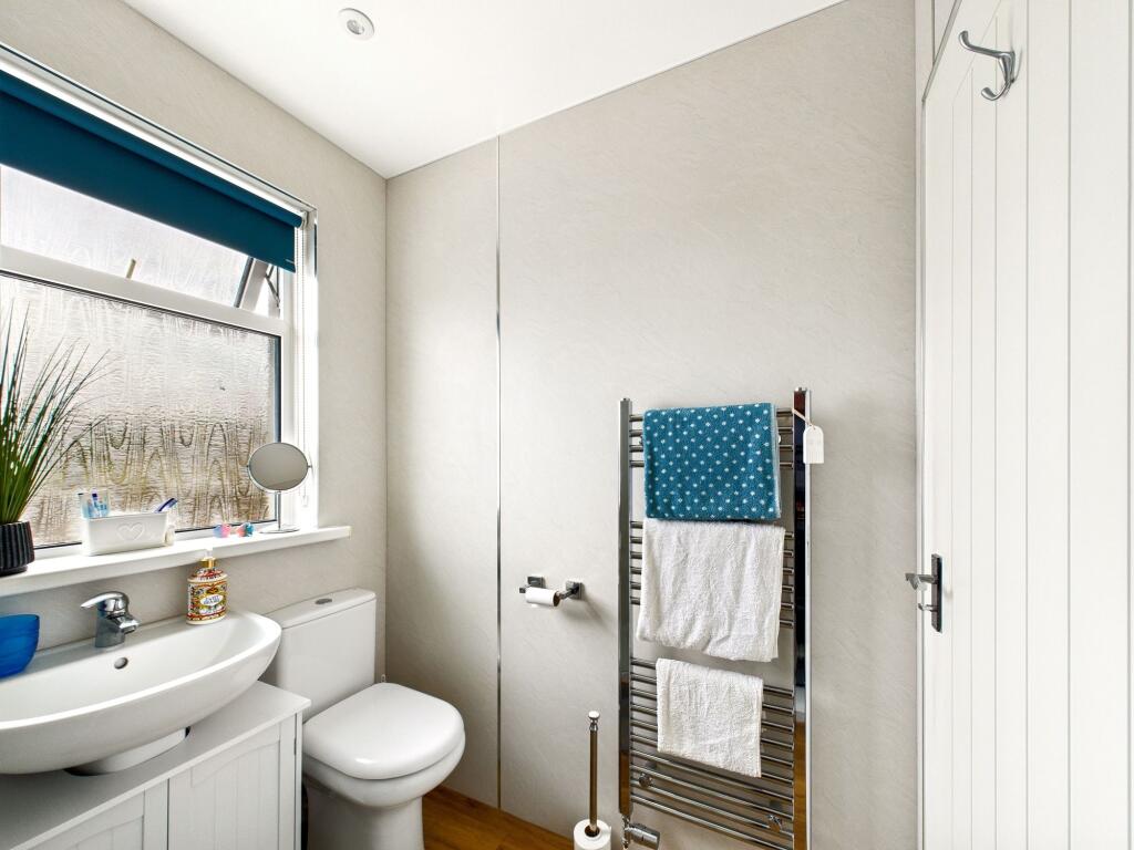 Additional image 13 of Tough, Alford, AB33