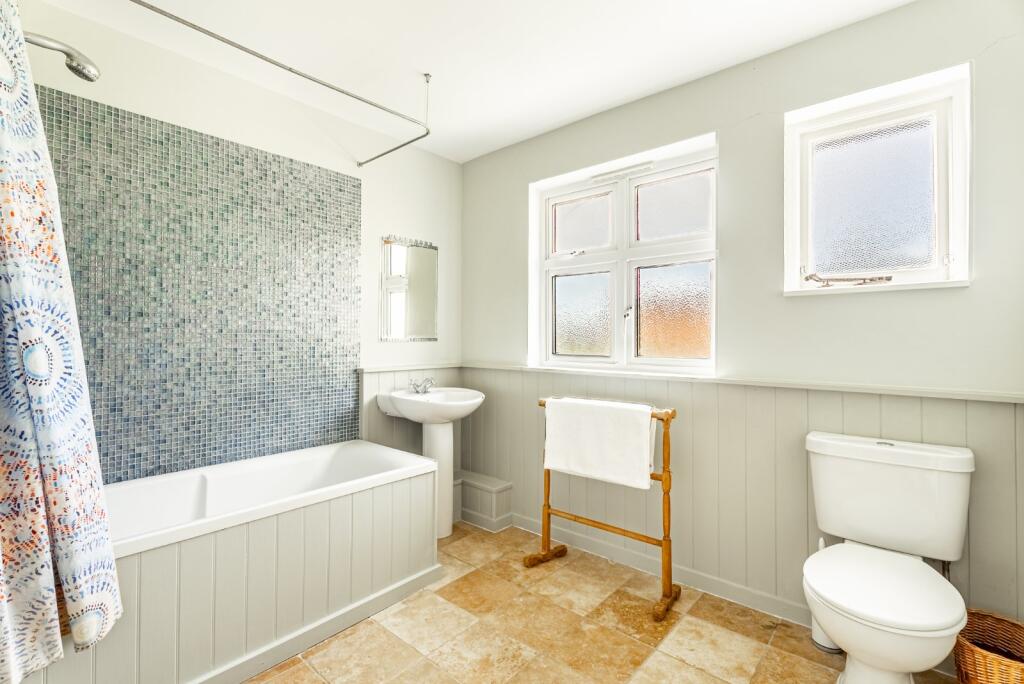 Additional image 15 of Watling Street, Park Street, St. Albans, Hertfordshire, AL2