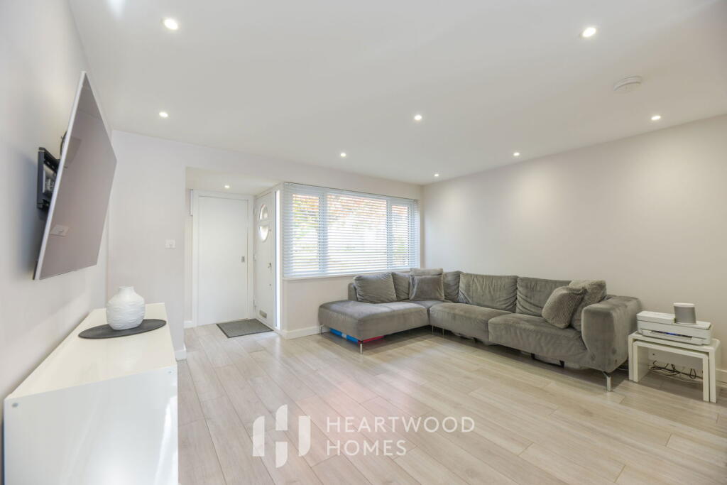 Additional image 3 of New House Park, St. Albans, AL1 1UH