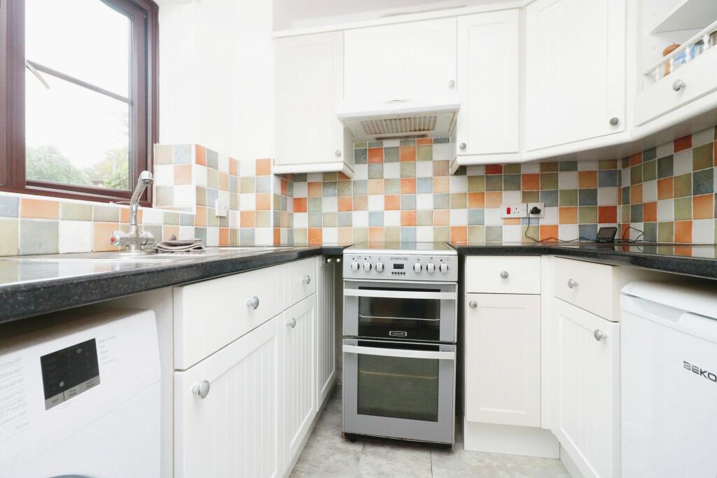 Additional image 10 of Mercers Row, St Albans, AL1