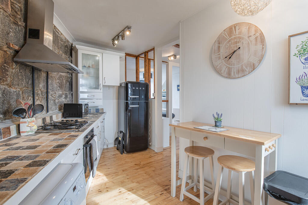 Additional image 7 of Richmond Street - Top Floor Left, Aberdeen