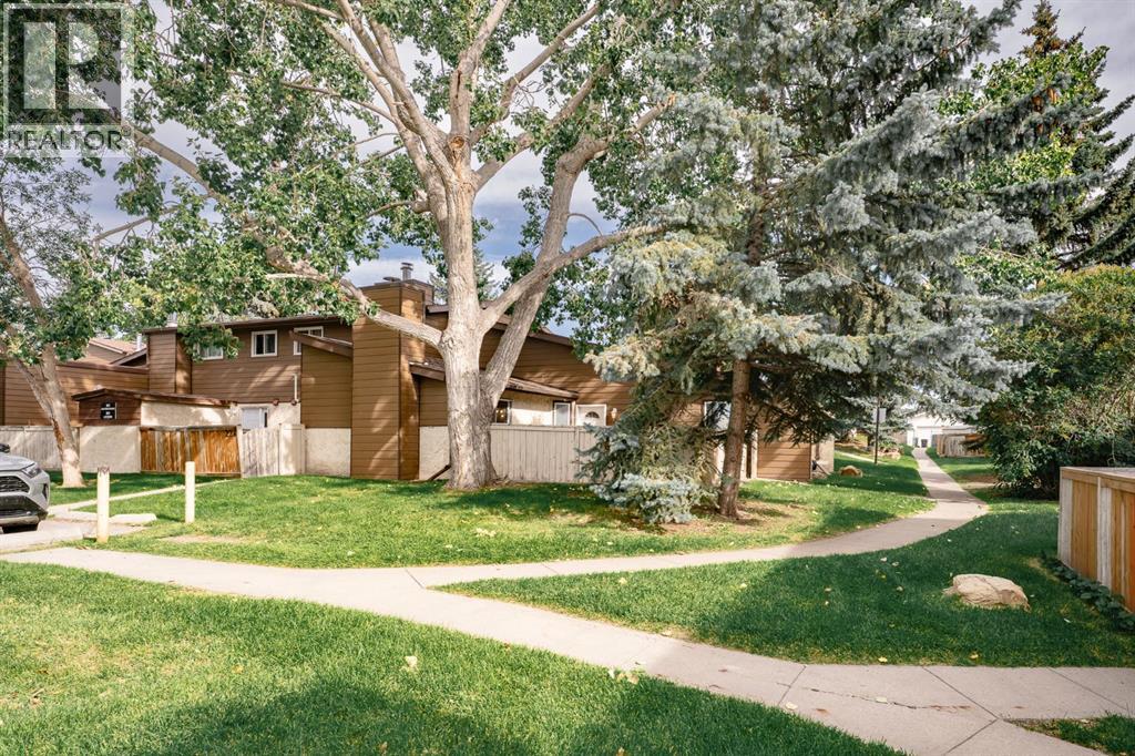 223, 5404 10 Avenue SE|Calgary, Alberta T2A5G4