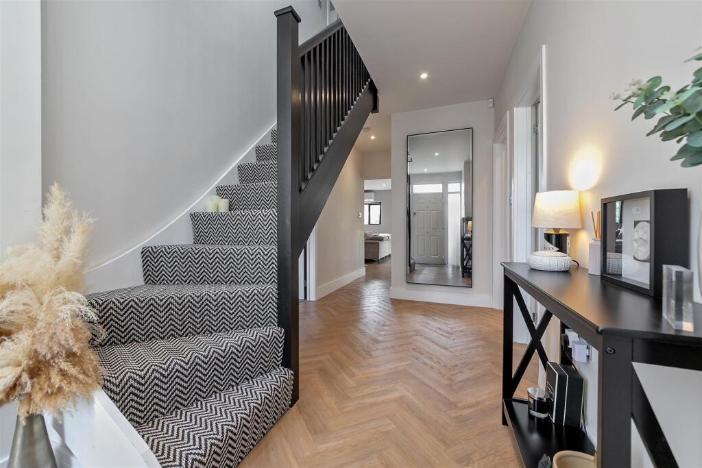 Additional image 13 of The Meads, Bricket Wood, St. Albans