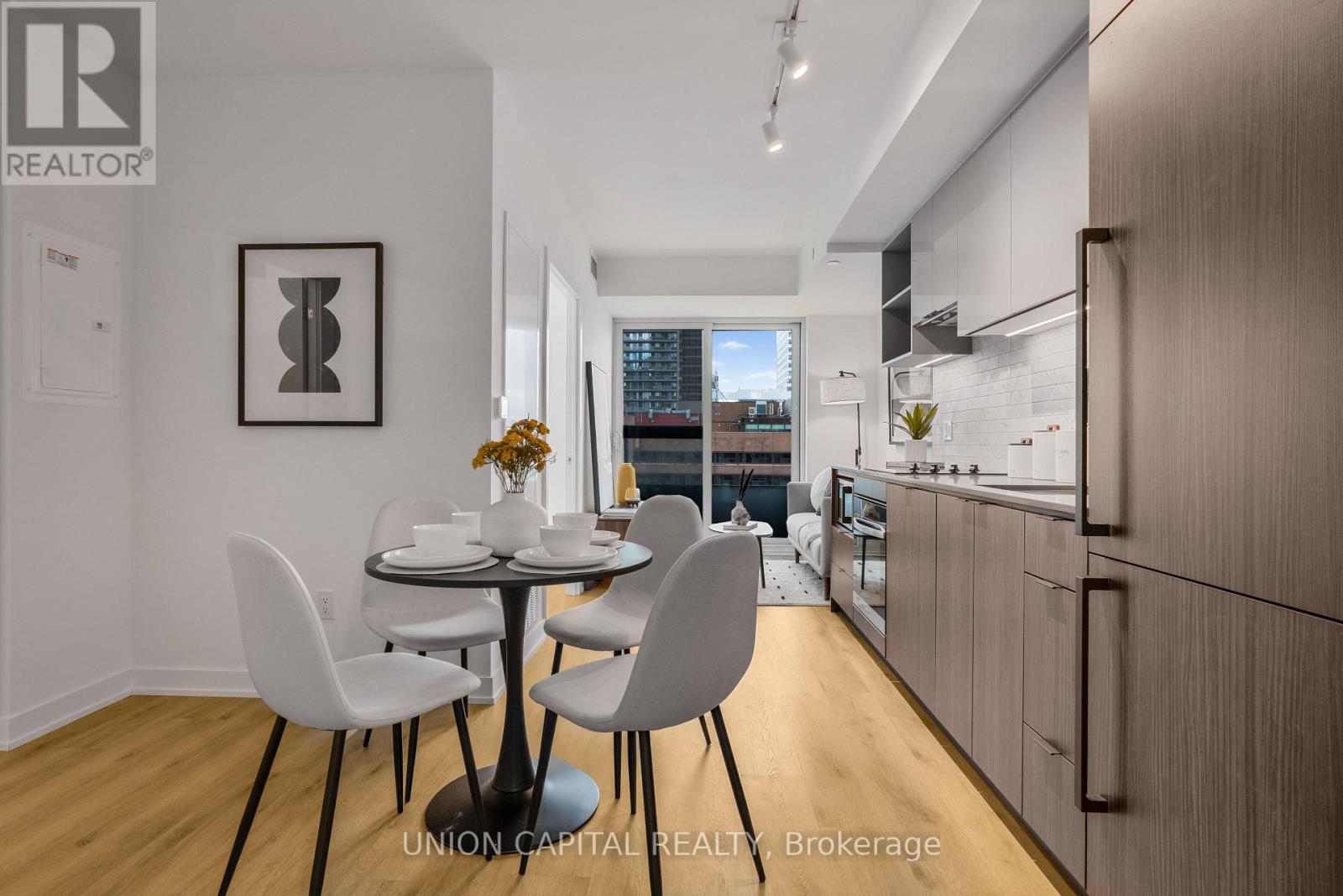 Primary image of 1801 - 252 CHURCH STREET|Toronto (Church-Yonge Corridor), Ontario M5B0E6